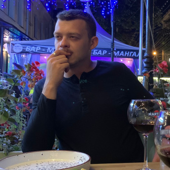 Александр Козлов